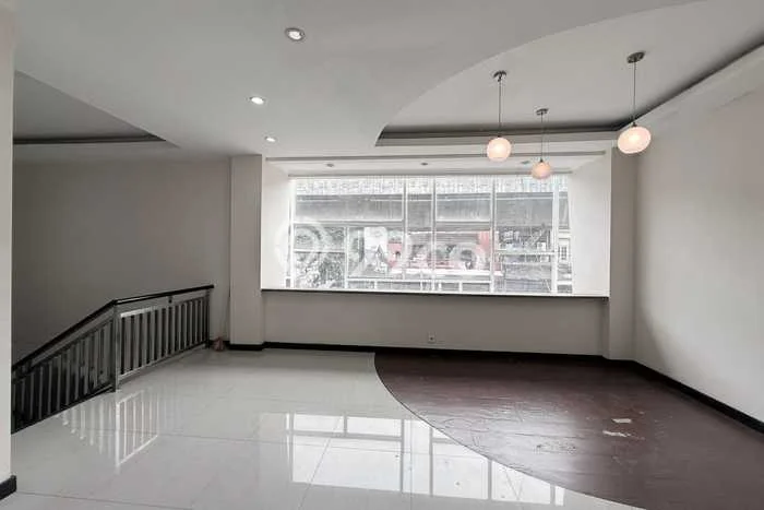 Kantor Usaha Dijual di Kebayoran Baru Jakarta Selatan LT 365m2 & LB 420m2 Kantor Usaha Dijual di Kebayoran Baru Jakarta Selatan LT 365m2 & LB 420m2
