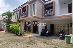 Jarang Ada! Rumah Kontrakan 4 Kamar Nyaman Siap Huni Ampera Jarang Ada! Rumah Kontrakan 4 Kamar Nyaman Siap Huni Ampera