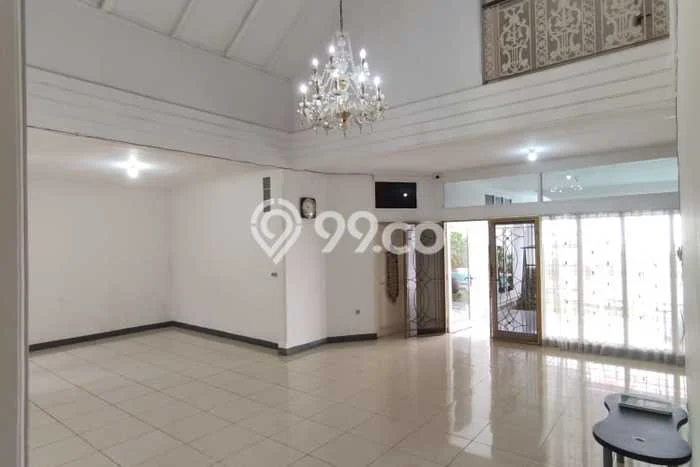 BEST LOCATION! Rumah di Kemang, Dekat Tol, 6 KT, LT 1000m2m² LB 800m2m² BEST LOCATION! Rumah di Kemang, Dekat Tol, 6 KT, LT 1000m2m² LB 800m2m²