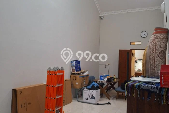 Dijual Cepat Rumah Favorit Siap Huni LB 100m2 di Pamulang, Tangerang Selatan Dijual Cepat Rumah Favorit Siap Huni LB 100m2 di Pamulang, Tangerang Selatan