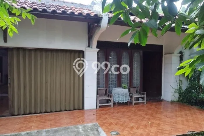 Rumah Elit LB 200m2 Siap Pakai Desain Elegan di Bintaro, Jakarta Selatan Rumah Elit LB 200m2 Siap Pakai Desain Elegan di Bintaro, Jakarta Selatan
