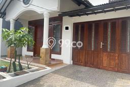Jual Rumah Mewah Elegan Dengan View Eksklusif di Bintaro, Tangerang Selatan Jual Rumah Mewah Elegan Dengan View Eksklusif di Bintaro, Tangerang Selatan
