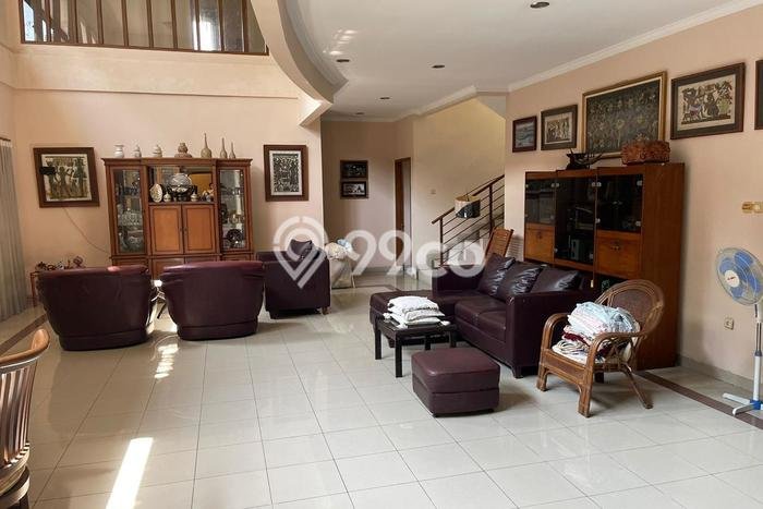 Ready to Use! Luxury House LT 877m2 Desain Elegan di baranangsiang Ready to Use! Luxury House LT 877m2 Desain Elegan di baranangsiang