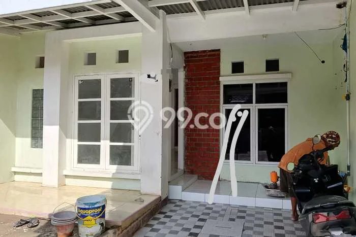 For Sale Rumah 2 Kamar Lokasi Ideal Nyaman dan Strategis di Serpong For Sale Rumah 2 Kamar Lokasi Ideal Nyaman dan Strategis di Serpong