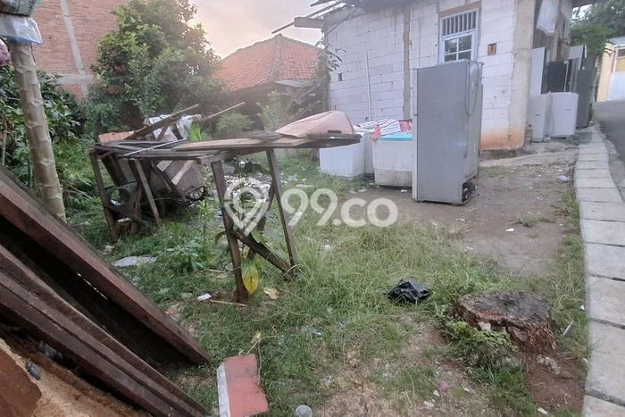 Tanah Dijual di Tangerang Selatan Seluas 90m2 Strategis Tanah Dijual di Tangerang Selatan Seluas 90m2 Strategis