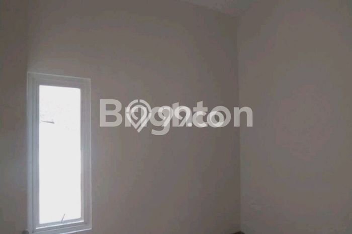 Jual Rumah Favorit Siap Huni LB 75m2 di Rungkut, Surabaya Jual Rumah Favorit Siap Huni LB 75m2 di Rungkut, Surabaya