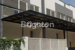 Jual Rumah Favorit Siap Huni LB 75m2 di Rungkut, Surabaya Jual Rumah Favorit Siap Huni LB 75m2 di Rungkut, Surabaya