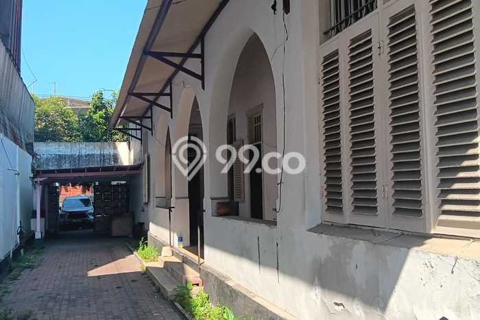 Kantor Paling Dicari LB 200m2 Dijual di Gubeng Kantor Paling Dicari LB 200m2 Dijual di Gubeng