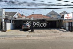Rumah Bagus Siap Huni Di Tenggilis Mejoyo Luas 400m2 Lokasi Strategis Rumah Bagus Siap Huni Di Tenggilis Mejoyo Luas 400m2 Lokasi Strategis