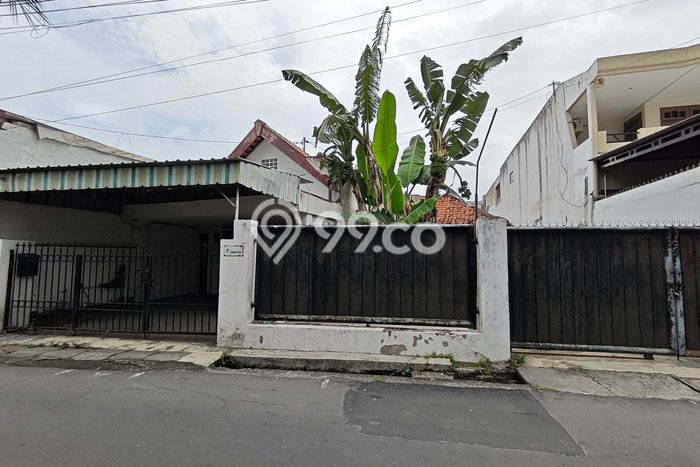 Dijual Hunian Mewah dengan Fasilitas Sekitar Lengkap di Tambaksari, Surabaya Dijual Hunian Mewah dengan Fasilitas Sekitar Lengkap di Tambaksari, Surabaya