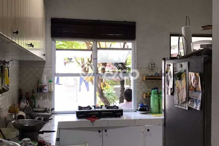 Hunian Mewah LB 235m2 Siap Huni Desain Elegan di Tomang, Jakarta Barat Hunian Mewah LB 235m2 Siap Huni Desain Elegan di Tomang, Jakarta Barat