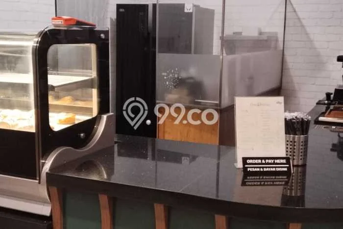 Ruko untuk Disewa di Pusat Jakarta Utara Luas Bangunan 60m2 Ruko untuk Disewa di Pusat Jakarta Utara Luas Bangunan 60m2