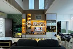 Rumah Elit Modern Tanpa Renovasi di Metland Puri Jakarta Barat Rumah Elit Modern Tanpa Renovasi di Metland Puri Jakarta Barat