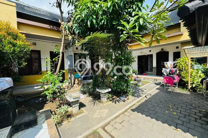 Kost Dijual di Renon dengan 8 KT dan Luas 150m2 Kost Dijual di Renon dengan 8 KT dan Luas 150m2
