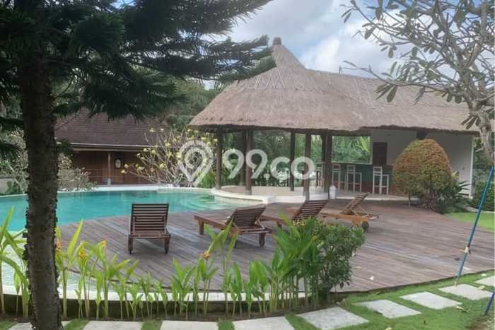 Vila Kawasan , Area 2060m2m², Posisi Strategis Vila Kawasan , Area 2060m2m², Posisi Strategis