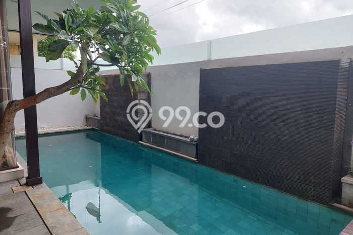 HOT DEAL! Vila Kawasan , Luas 200m2m², Lokasi Prima HOT DEAL! Vila Kawasan , Luas 200m2m², Lokasi Prima