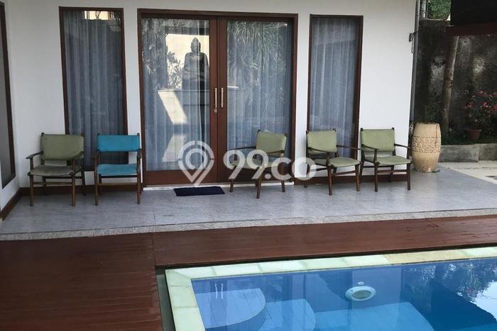 For Sale Vila di Denpasar Timur, Luas 300m2m², Lingkungan Asri For Sale Vila di Denpasar Timur, Luas 300m2m², Lingkungan Asri