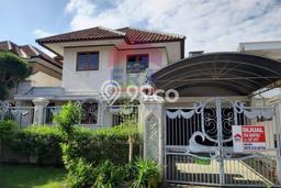 For Sale! Premium House LT 345m2 Desain Elegan di Surabaya Kota For Sale! Premium House LT 345m2 Desain Elegan di Surabaya Kota