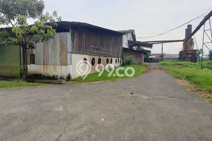 AREA TERSIBUK! Pabrik Kawasan Driyorejo, Luas 9315m², Potensi Tinggi AREA TERSIBUK! Pabrik Kawasan Driyorejo, Luas 9315m², Potensi Tinggi
