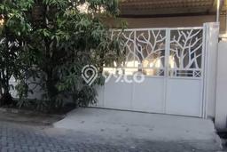 Rumah LT 162m² Lokasi Premium di Kawasan Elite Panjang Jiwo, Surabaya Rumah LT 162m² Lokasi Premium di Kawasan Elite Panjang Jiwo, Surabaya