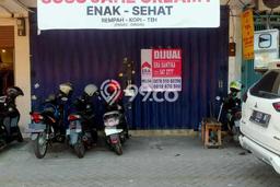 AREA KOMERSIAL! Ruko di Ngagel, Luas 100m², Lokasi Strategis AREA KOMERSIAL! Ruko di Ngagel, Luas 100m², Lokasi Strategis