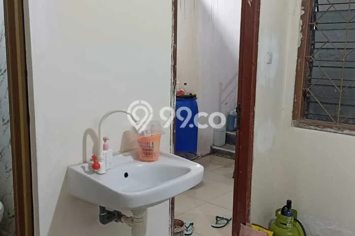 Jual Rumah Strategis Bagus Punya 3 KT di Tambaksari Surabaya SHM Jual Rumah Strategis Bagus Punya 3 KT di Tambaksari Surabaya SHM