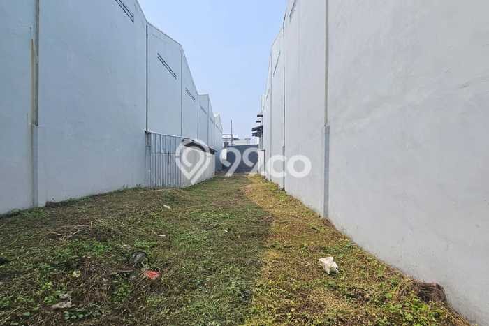 Lokasi Strategis! Dijual Gudang Bisnis di Pakuhaji, Tangerang Kondisi Bagus Lokasi Strategis! Dijual Gudang Bisnis di Pakuhaji, Tangerang Kondisi Bagus