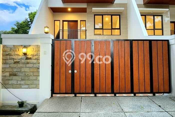 Dijual Rumah Luas Elegan Dengan View Eksklusif di Ragunan, Jakarta Selatan Dijual Rumah Luas Elegan Dengan View Eksklusif di Ragunan, Jakarta Selatan