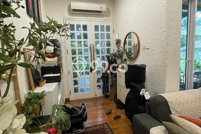 Disewakan Rumah Harga Terjangkau di Halim Perdana Kusuma Jakarta Timur dengan 3 KT Disewakan Rumah Harga Terjangkau di Halim Perdana Kusuma Jakarta Timur dengan 3 KT