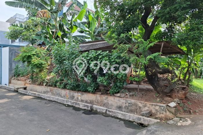 Tanah Dijual Lokasi Strategis di Jakarta Timur dengan Luas 188m2 Tanah Dijual Lokasi Strategis di Jakarta Timur dengan Luas 188m2
