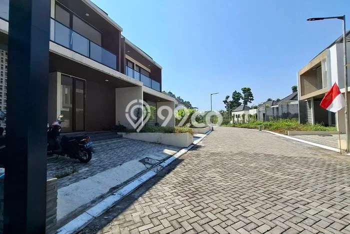 Dijual Rumah Strategis Bagus Punya 3 KT di Gunung Pati Semarang SHM Dijual Rumah Strategis Bagus Punya 3 KT di Gunung Pati Semarang SHM
