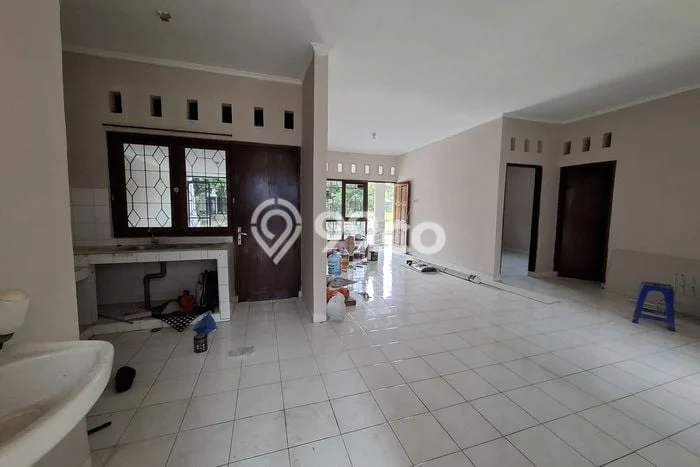Rumah Eksklusif Siap Huni LT 234m2 di Banyumanik, Semarang Rumah Eksklusif Siap Huni LT 234m2 di Banyumanik, Semarang