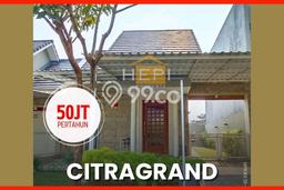 Disewakan! Rumah 2 Kamar Tidur &
2 Kamar Mandi di CitraGrand, Semarang Disewakan! Rumah 2 Kamar Tidur &
2 Kamar Mandi di CitraGrand, Semarang