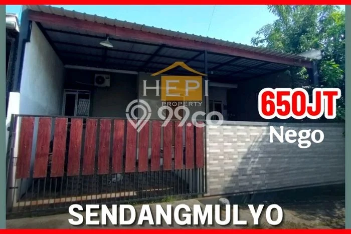 Rumah Berkelas LT 160m2m² / LB 80m2m² di Kawasan Asri , Semarang Rumah Berkelas LT 160m2m² / LB 80m2m² di Kawasan Asri , Semarang
