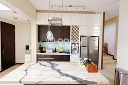 Dijual Rumah Premium dengan Fasilitas Sekitar Komplit di BSD, Tangerang Selatan Dijual Rumah Premium dengan Fasilitas Sekitar Komplit di BSD, Tangerang Selatan