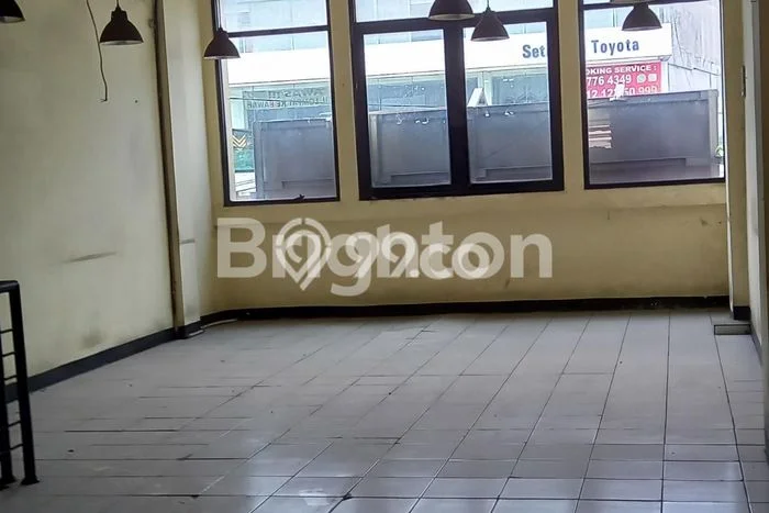 Unit Ruko Tersedia di Margonda Spesifikasi LB 160m2 Unit Ruko Tersedia di Margonda Spesifikasi LB 160m2