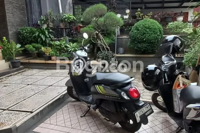 Rumah Modern Cantik 4 KT Bisa Langsung Pindah di Tapos Rumah Modern Cantik 4 KT Bisa Langsung Pindah di Tapos