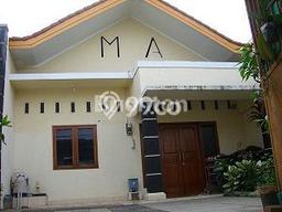 Hunian Mewah Siap Huni LT 204m2 di Jagakarsa, Jakarta Selatan Hunian Mewah Siap Huni LT 204m2 di Jagakarsa, Jakarta Selatan