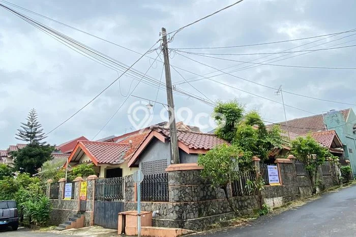 Rumah Elit Modern Siap Huni di Mekarsari Depok Rumah Elit Modern Siap Huni di Mekarsari Depok