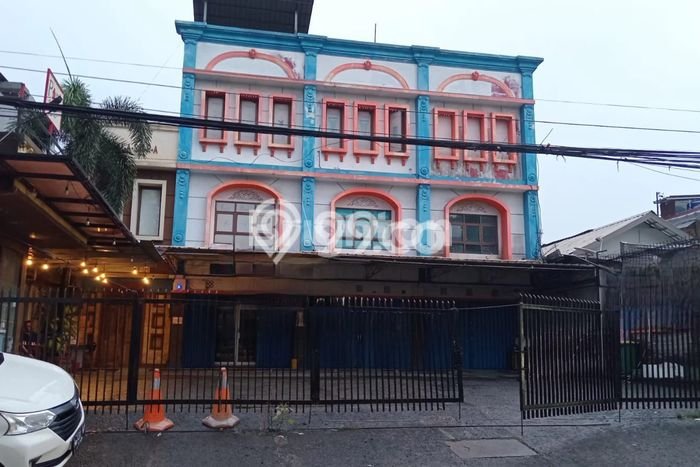 Ruko untuk Disewa di Pusat Jakarta Selatan Luas Bangunan 500m2 Ruko untuk Disewa di Pusat Jakarta Selatan Luas Bangunan 500m2
