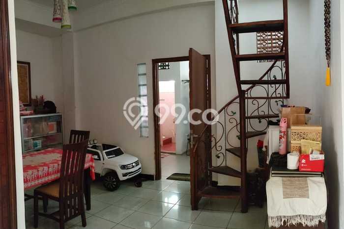 Rumah Modern Minimalis 4 Kamar Siap Huni di Semarang Tengah Rumah Modern Minimalis 4 Kamar Siap Huni di Semarang Tengah