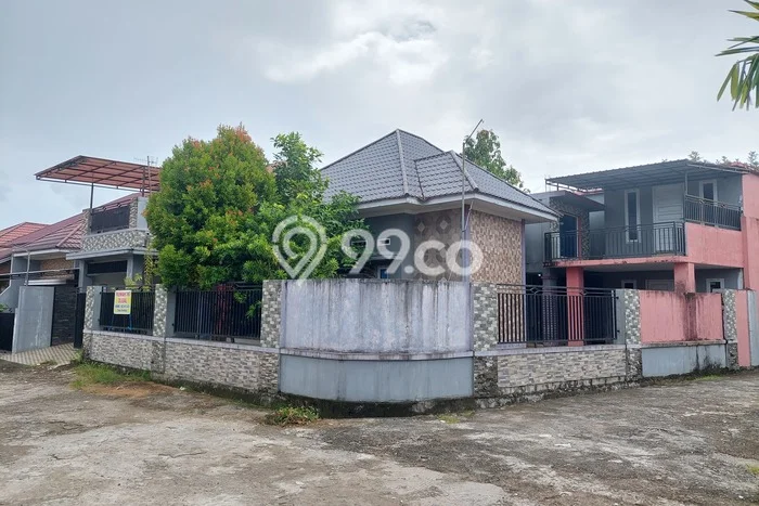 Rumah Modern 2 Kamar LT 303m2 di Padang Kota Rumah Modern 2 Kamar LT 303m2 di Padang Kota