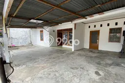 Hunian Strategis 5 KT LB 100m2 Kondisi Bagus di Padang Kota Hunian Strategis 5 KT LB 100m2 Kondisi Bagus di Padang Kota