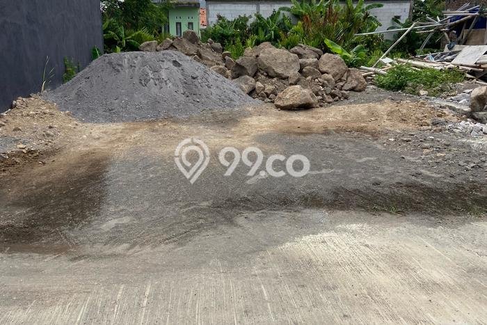Jual Tanah Lokasi Strategis di Semarang Timur, Luas 98m², Dekat Fasilitas Umum Jual Tanah Lokasi Strategis di Semarang Timur, Luas 98m², Dekat Fasilitas Umum