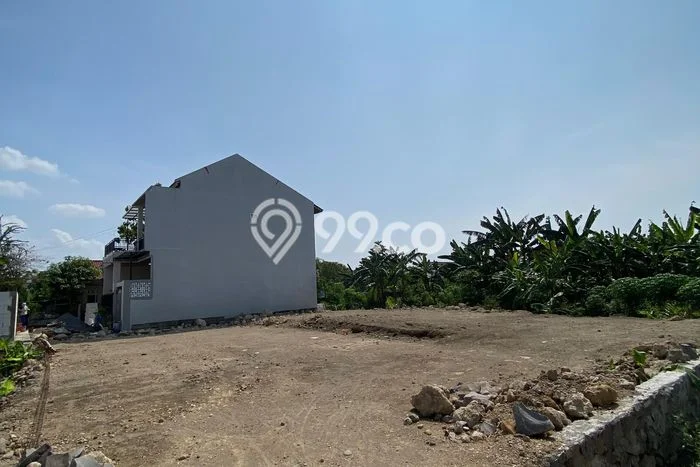 Tanah Komersial Dijual di Pedurungan Semarang 100m2 Tanah Komersial Dijual di Pedurungan Semarang 100m2