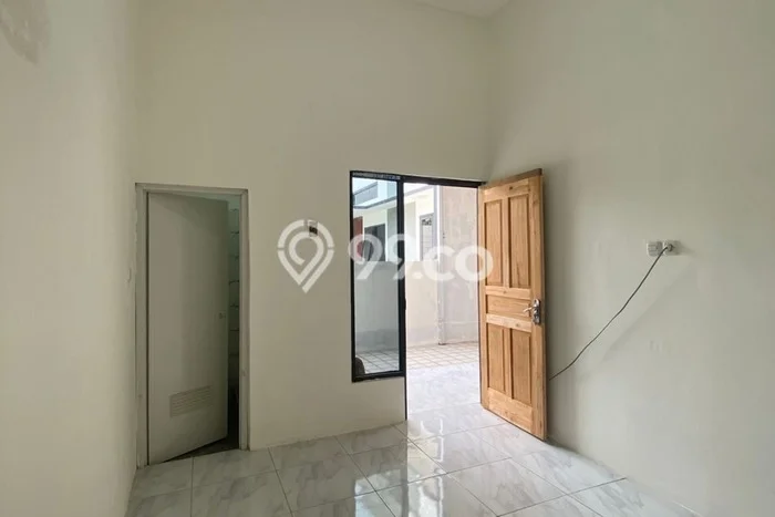 Rumah Kost Dijual di Pedurungan, Semarang, 4 KT, 4 KM, Bangunan 70m2 Rumah Kost Dijual di Pedurungan, Semarang, 4 KT, 4 KM, Bangunan 70m2