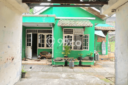 Rumah Luxury di Jakarta Selatan Strategis Kondisi Baik Rumah Luxury di Jakarta Selatan Strategis Kondisi Baik