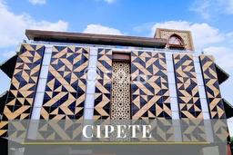 Hunian Mewah LB 672m2 Siap Huni Desain Elegan di Cipete, Jakarta Selatan Hunian Mewah LB 672m2 Siap Huni Desain Elegan di Cipete, Jakarta Selatan