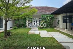 Rumah Elit LB 700m2 Siap Huni Desain Elegan di Cipete, Jakarta Selatan Rumah Elit LB 700m2 Siap Huni Desain Elegan di Cipete, Jakarta Selatan