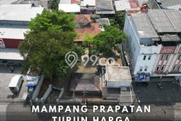Rumah Luxury di Jakarta Selatan Strategis Kondisi Baik Rumah Luxury di Jakarta Selatan Strategis Kondisi Baik